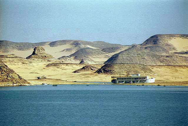 Bateau sur le lac Nasser