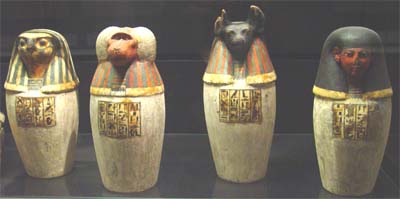 Les vases canopes du prêtre Amon Padiouf - 1069 av JC - Musée du Louvre
